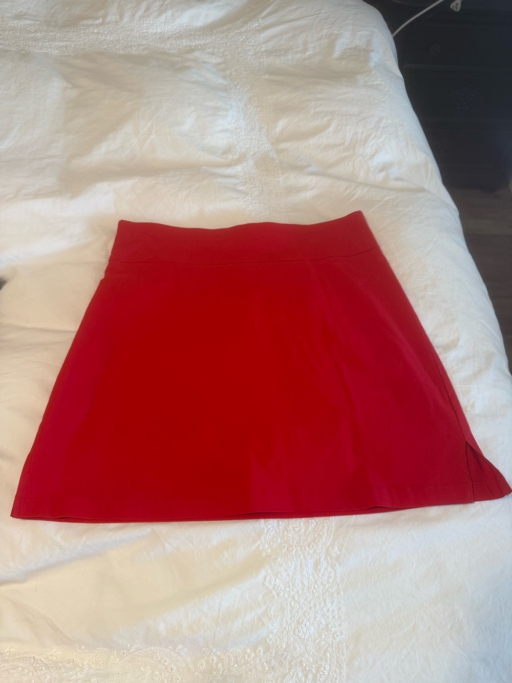 ❤️Rafella Red Skirt w Built in Shorts - size small - skort ❤️